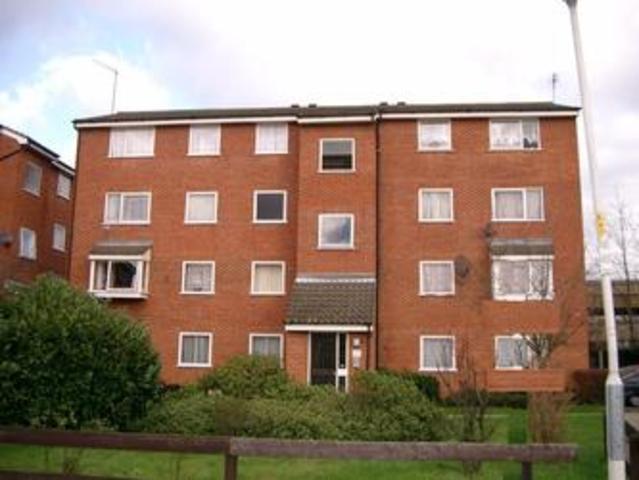  Image of 1 bedroom Apartment to rent in Gurney Close Barking IG11 at Gurney Close  Barking, IG11 8JZ