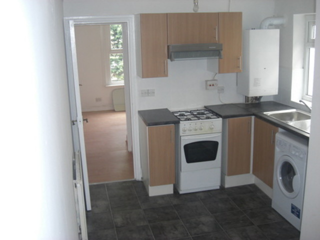  Image of 3 bedroom Flat to rent in Gurney Road London E15 at Gurney Road  Stratford, E15 1SL