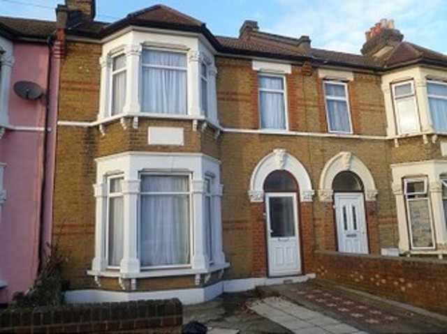 4 Bedroom Detached House To Rent In Hamilton Road Ilford Ig1