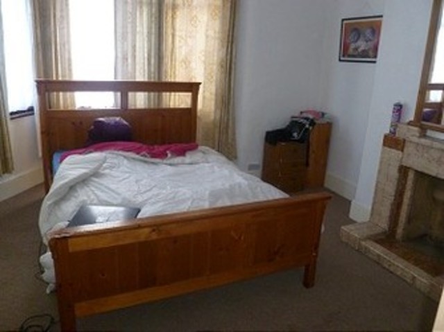  Image of 4 bedroom Detached house to rent in Hamilton Road Ilford IG1 at Hamilton Road IG1  Ilford, IG1 2EU