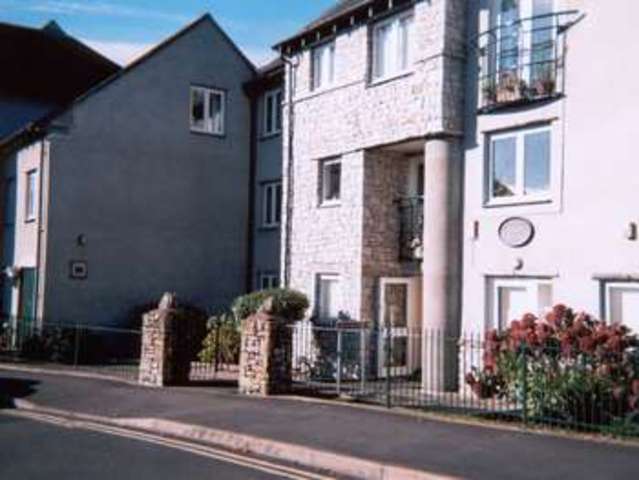  Image of 1 bedroom Retirement Property for sale in Hampsfell Road Grange-Over-Sands LA11 at Hampsfell Road  Grange-over-Sands, LA11 6AZ