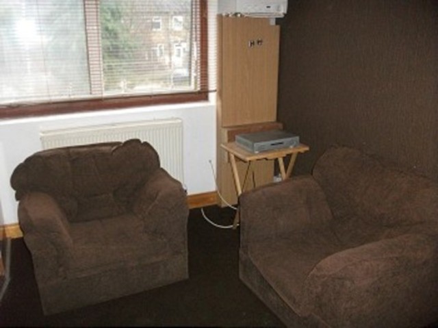  Image of 2 bedroom Flat to rent in Hampton Road Ilford IG1 at Hampton Road  ilford, IG1 1PN
