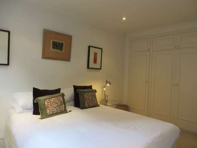  Image of 2 bedroom Flat to rent in Harcourt Terrace London SW10 at Harcourt Terrace  London, SW10 9JR