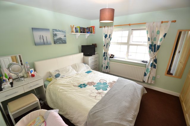  Image of 3 bedroom Detached house to rent in Hart Place Splott Cardiff CF24 at Pengam Green Cardiff Rumney, CF24 2TP