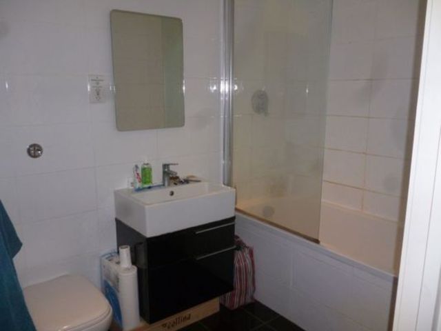  Image of 1 bedroom Flat to rent in Headlam Street London E1 at Headlam Street  Whitechapel, E1 5RT