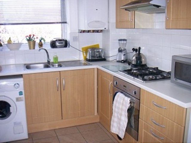  Image of 1 bedroom Flat to rent in Chase Side London N14 at Heathdene Chase Side Southgate, N14 5PR