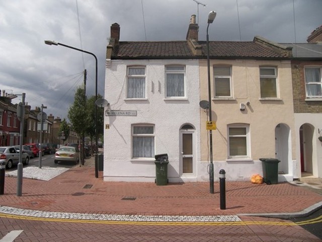  Image of 2 bedroom End of Terrace to rent in Helena Road London E13 at Helena Road Plaistow London, E13 0DU