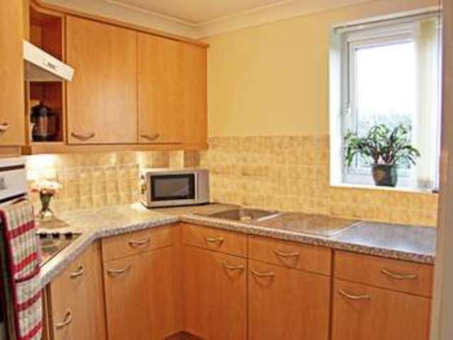  Image of 1 bedroom Retirement Property for sale in Kiln Lane Eccleston St. Helens WA10 at 181 Kiln Lane Eccleston St. Helens, WA10 4RA