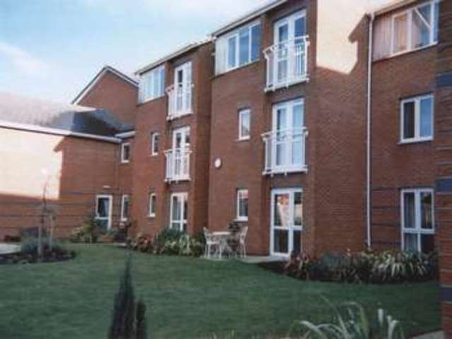 Image of 1 bedroom Retirement Property for sale in Kiln Lane Eccleston St. Helens WA10 at 181 Kiln Lane Eccleston St. Helens, WA10 4RA