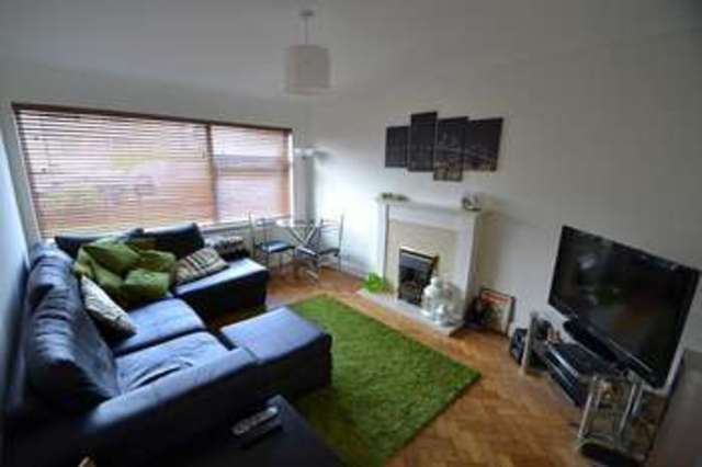  Image of 2 bedroom Ground Flat for sale in Heol Llanishen Fach Rhiwbina Cardiff CF14 at Heol Llanishen Fach  Rhiwbina, CF14 6LE