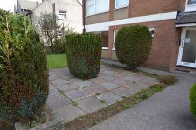  Image of 2 bedroom Ground Flat for sale in Heol Llanishen Fach Rhiwbina Cardiff CF14 at Heol Llanishen Fach  Rhiwbina, CF14 6LE