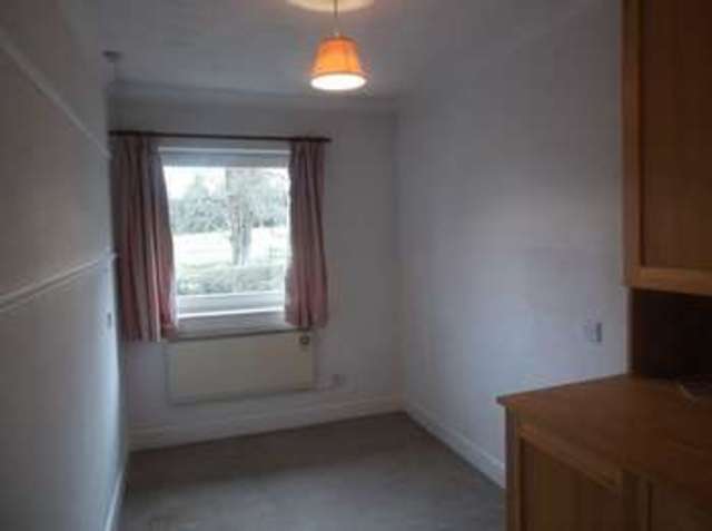 Image of 2 bedroom Flat for sale in Billy Lows Lane Potters Bar EN6 at Billy Lows Lane  Potters Bar, EN6 1XW