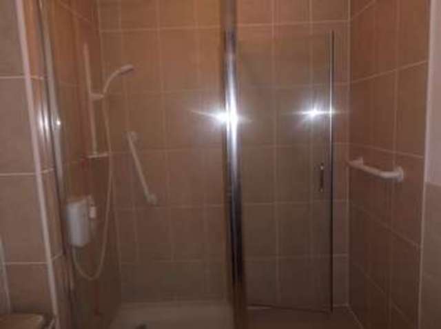  Image of 2 bedroom Flat for sale in Billy Lows Lane Potters Bar EN6 at Billy Lows Lane  Potters Bar, EN6 1XW