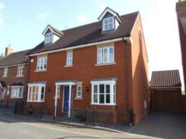  Image of 5 bedroom Detached house for sale in The Orchard Heybridge Maldon CM9 at Heybridge Maldon Heybridge, CM9 4UN