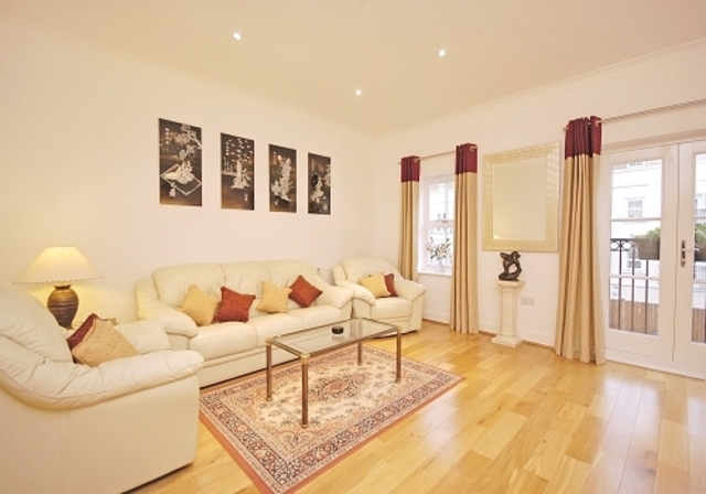  Image of 4 bedroom Flat to rent in High Road Leytonstone London E11 at High Road  Leytonstone, E11 3AW