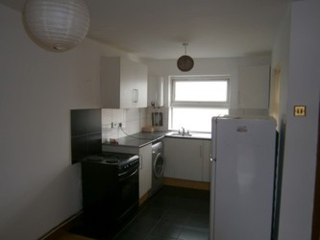  Image of 2 bedroom Flat to rent in Leytonstone Road London E15 at High road Stratford London, E15 1JA