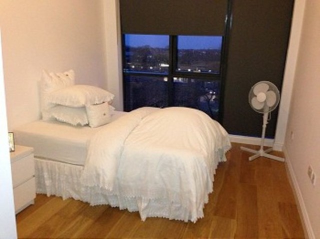 Image of 1 bedroom Flat to rent in High Street London N14 at High Street  Southgate, N14 6BP
