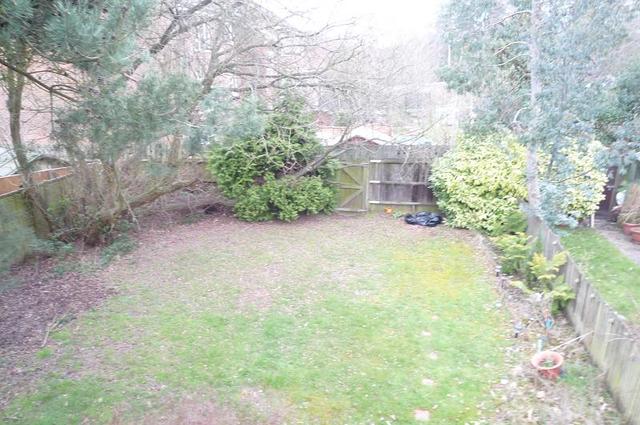  Image of 3 bedroom Detached house to rent in Higher Alham Bracknell RG12 at Forest Park  Bracknell, RG12 0GR