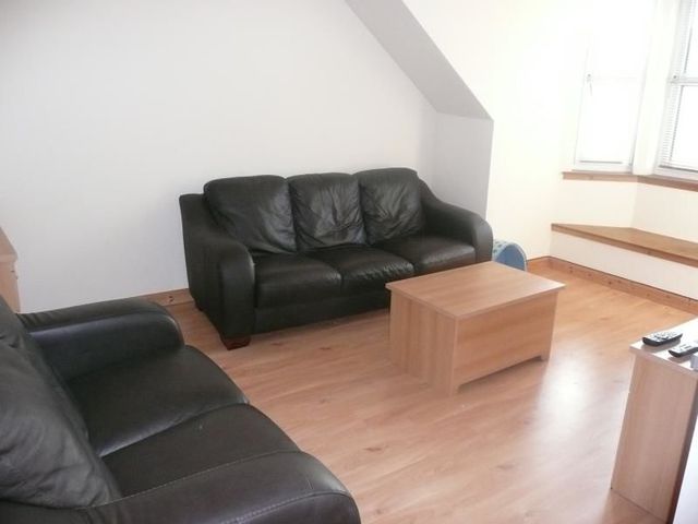  Image of 3 bedroom Flat to rent in Hill Street Montrose DD10 at Montrose Angus Angus, DD10 8AZ