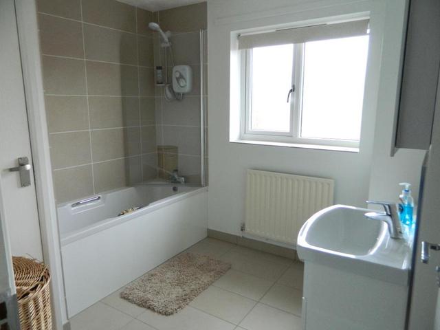  Image of 3 bedroom Semi-Detached house for sale in Hillesden Avenue Elstow Bedford MK42 at Elstow  Bedford, MK42 9YX