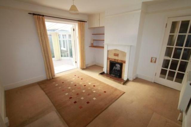  Image of 2 bedroom Bungalow for sale in Hilton Road Gurnard Cowes PO31 at Gurnard  Isle of Wight, PO31 8JB