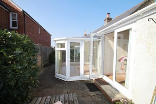  Image of 2 bedroom Bungalow for sale in Hilton Road Gurnard Cowes PO31 at Gurnard  Isle of Wight, PO31 8JB