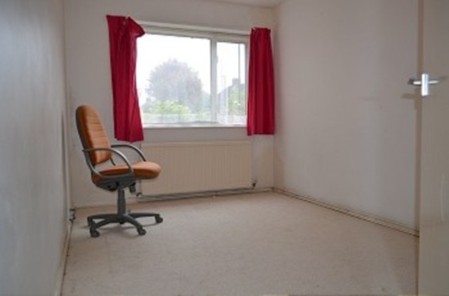  Image of 2 bedroom Detached house to rent in Homestead Paddock London N14 at Homestaed Paddock  Southgate, N14 4AN