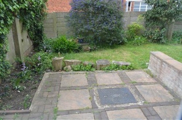  Image of 2 bedroom Detached house to rent in Homestead Paddock London N14 at Homestaed Paddock  Southgate, N14 4AN