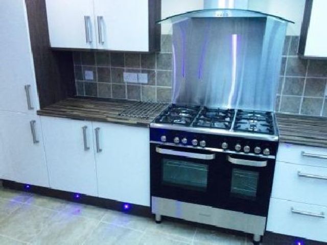  Image of 6 bedroom House Share to rent in Hubert Road Selly Oak Birmingham B29 at Selly Oak West Midlands Selly Oak, B29 6ES