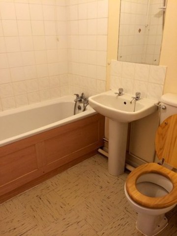  Image of 1 bedroom Flat to rent in Jack Clow Road London E15 at JACK CLOW ROAD  WEST HAM, E15 3AR