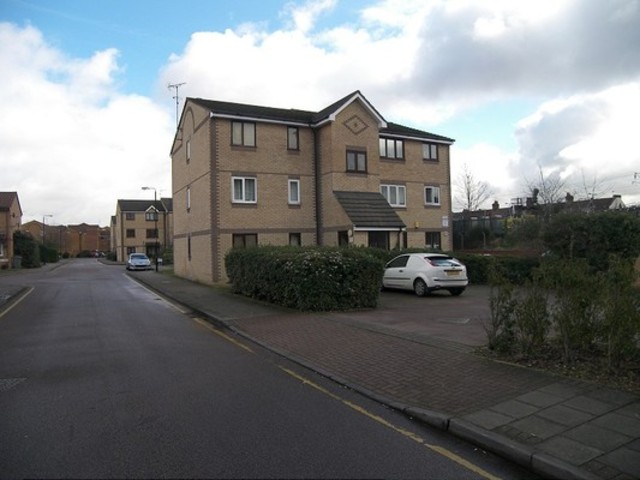  Image of 1 bedroom Flat to rent in Jack Clow Road London E15 at Jack Clow Road West Ham London, E15 3AS