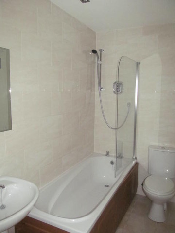  Image of 2 bedroom Flat to rent in Janefield Place Dundee DD4 at Baxter Park Dundee Dundee, DD4 7AD