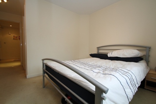  Image of 2 bedroom Apartment to rent in Pancras Way London E3 at Katherine Bell Tower  London, E3 2RD