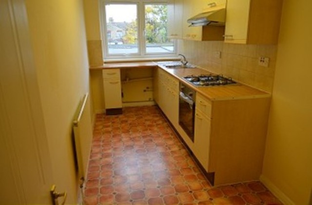  Image of 1 bedroom Flat to rent in Keats Close Scotland Green Road Ponders End Enfield EN3 at Keats Close  Enfield, EN3 4SF