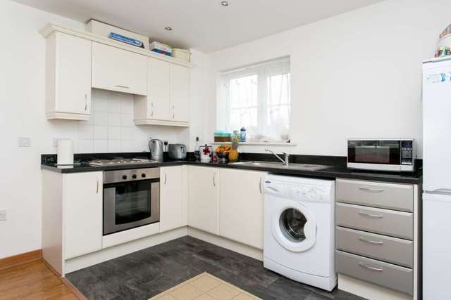  Image of 1 bedroom Apartment to rent in Kendal Purfleet RM19 at Kendal Purfleet Purfleet, RM19 1LL