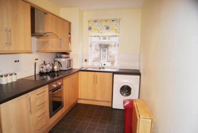  Image of 1 bedroom Flat to rent in Kent Road Glasgow G3 at Charing Cross Glasgow Glasgow, G3 7BL
