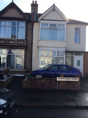  Image of 1 bedroom End of Terrace to rent in Khartoum Road Ilford IG1 at KHARTOUM ROAD  ILFORD, IG1 2NP