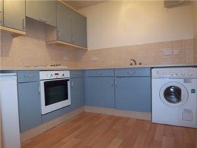  Image of 2 bedroom Flat to rent in Kilnside Road Paisley PA1 at Paisley Renfrewshire Renfrewshire, PA1 1SJ