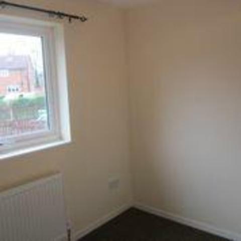  Image of 3 bedroom Semi-Detached house to rent in King George Avenue Horsforth Leeds LS18 at King George Avenue Horsforth Horsforth, LS18 5ND