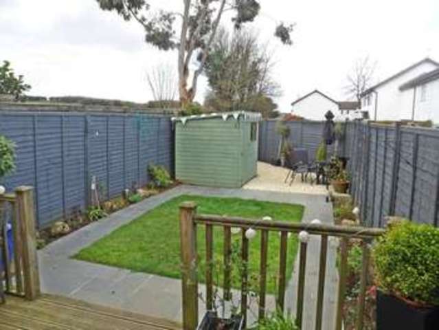  Image of 3 bedroom Terraced house to rent in Kings Meadow Close Wetherby LS22 at Wetherby LS22 Wetherby, LS22 7FU