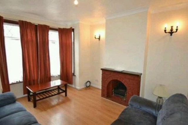  Image of 2 bedroom Terraced house to rent in Kingston Road Ilford IG1 at KINGSTON ROAD  ILFORD, IG1 1PG