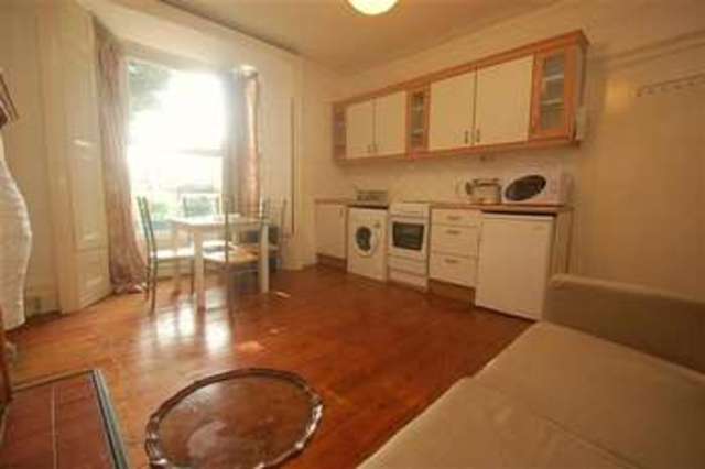  Image of 1 bedroom Apartment to rent in Kingston Road London SW19 at Wimbledon, SW19 3NW