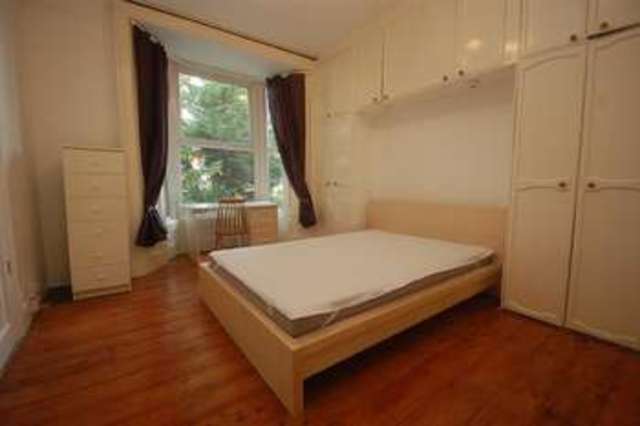  Image of 1 bedroom Apartment to rent in Kingston Road London SW19 at Wimbledon, SW19 3NW