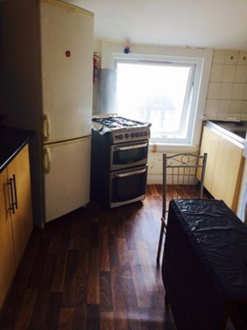  Image of 1 bedroom Flat to rent in Kitchener Road London E7 at KITCHENER ROAD  FOREST GATE, E7 8JL