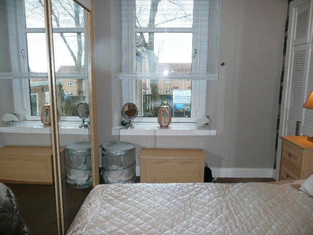  Image of 1 bedroom Flat to rent in Knapdale Street Glasgow G22 at Lambhill Glasgow Glasgow, G22 6PN