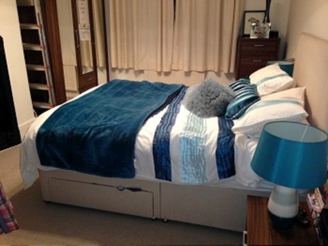  Image of 2 bedroom Detached house to rent in Lakeside Road London N13 at Lakeside Road  Palmers Green, N13 4PS