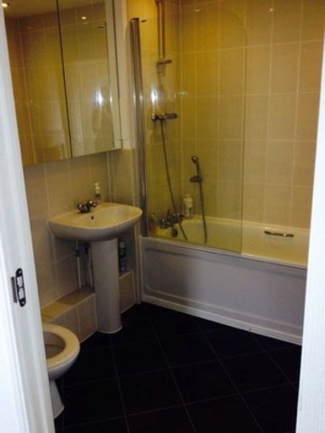  Image of 2 bedroom Apartment to rent in Academy Way Becontree Dagenham RM8 at LANCASTER  HOUSE 21 ACEDAMY WAY BARKING, RM8 2FD