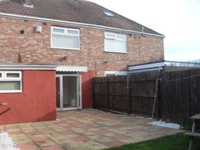  Image of 3 bedroom Semi-Detached house to rent in Lanehouse Road Thornaby Stockton-on-Tees TS17 at Lanehouse Road  Thornaby, TS17 8EA