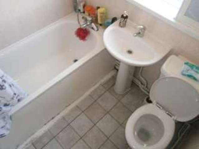  Image of 2 bedroom Apartment for sale in Langdon Crescent London E6 at Langdon Crescent  East Ham, E6 2PP