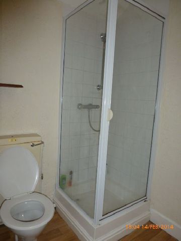  Image of 5 bedroom House Share to rent in Langleys Road Selly Oak Birmingham B29 at Selly Oak West Midlands Selly Oak, B29 6HR